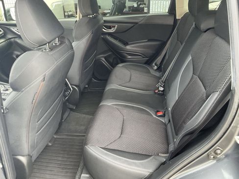Used 2020 Subaru Forester Premium w/ Popular Package #1 AWD/4WD image 12