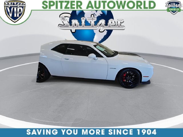 Used 2023 Dodge Challenger SRT Hellcat RWD image 3