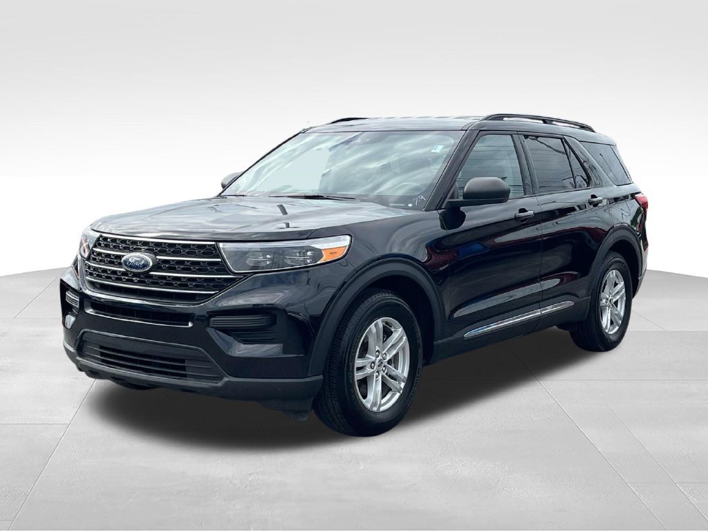 Used 2022 Ford Explorer XLT RWD image 3