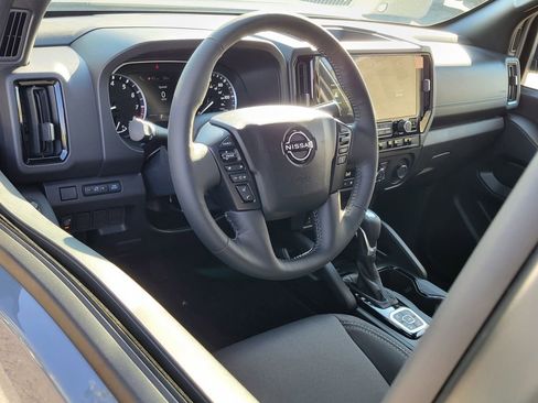New 2026 Nissan Frontier SV w/ All-Weather Content Package AWD/4WD image 4