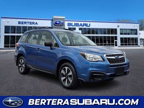 Used 2018 Subaru Forester 2.5i w/ Alloy Wheel Package AWD/4WD image 1