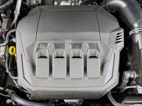 Used 2025 Audi Q3 2.0T Premium Plus w/ Premium Plus Package image 23