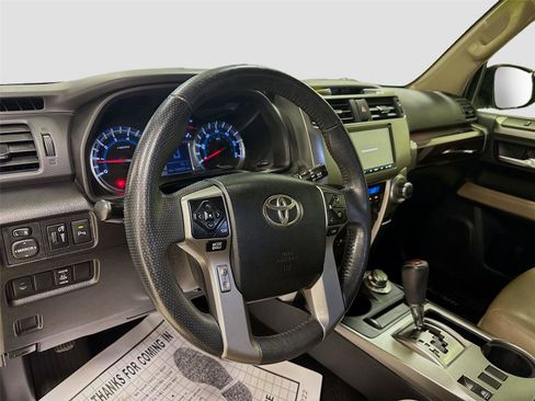 Used 2018 Toyota 4Runner Limited image 9