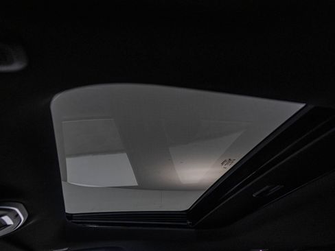 New 2025 Jeep Grand Cherokee L Laredo w/ Luxury Tech Group I image 25