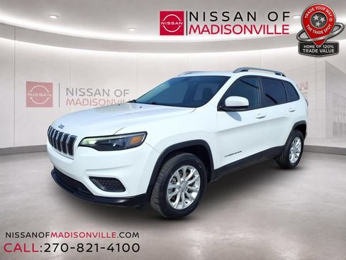 Used 2020 Jeep Cherokee Latitude w/ Cold Weather Group AWD/4WD image 4