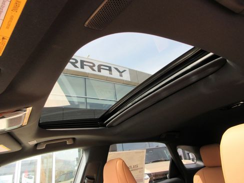 New 2026 Lexus RX 350 AWD image 17