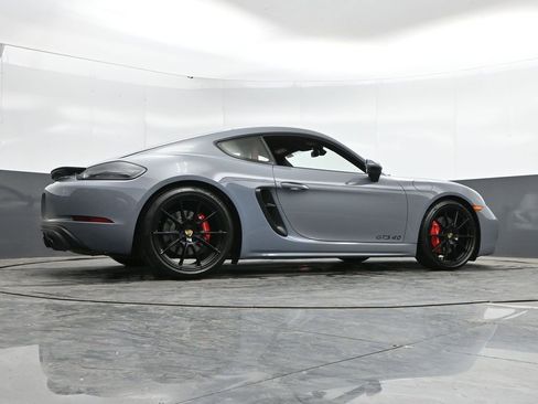 Used 2023 Porsche 718 Cayman GTS RWD image 39