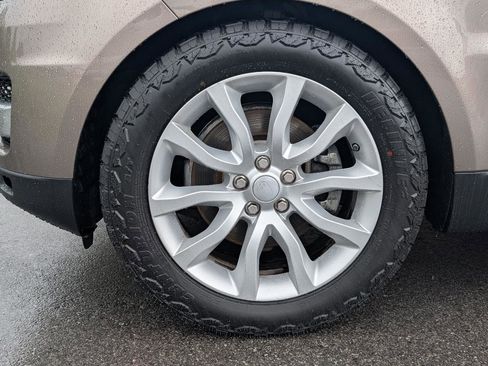 Used 2017 Land Rover Range Rover Sport HSE AWD/4WD image 25