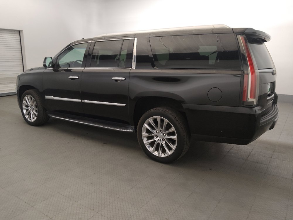 Used 2019 Cadillac Escalade ESV Luxury AWD/4WD image 3