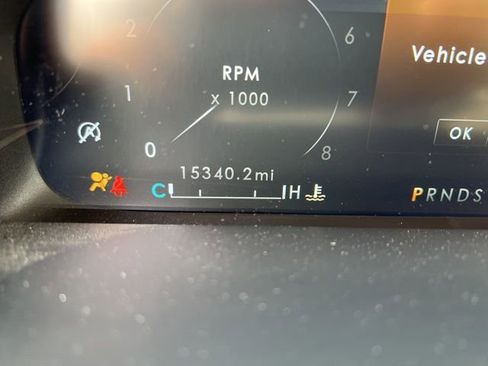 Used 2023 Lincoln Nautilus Reserve AWD/4WD image 9