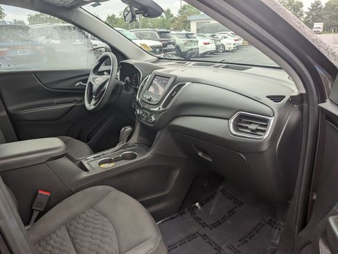 Certified 2020 Chevrolet Equinox LT w/ LPO, Floor Liner Package image 22