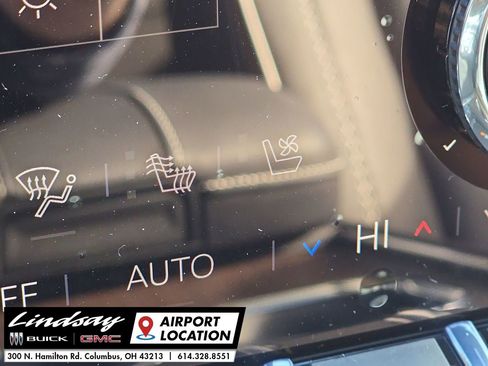 New 2026 GMC Acadia Denali w/ Super Cruise Package image 38