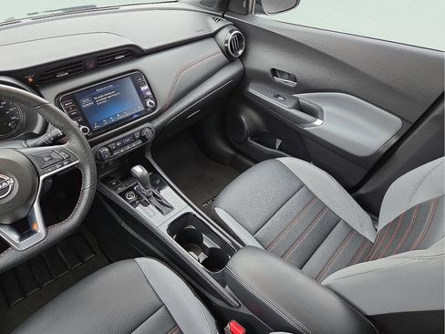 Used 2024 Nissan Kicks SR w/ SR Premium Package image 12