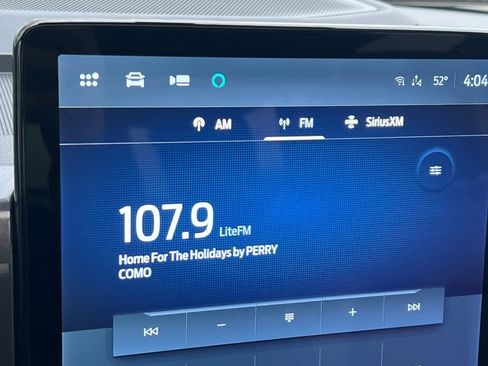 Used 2024 Ford Expedition Limited image 16