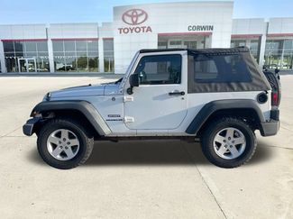 Used 2010 Jeep Wrangler Sport AWD/4WD video 2