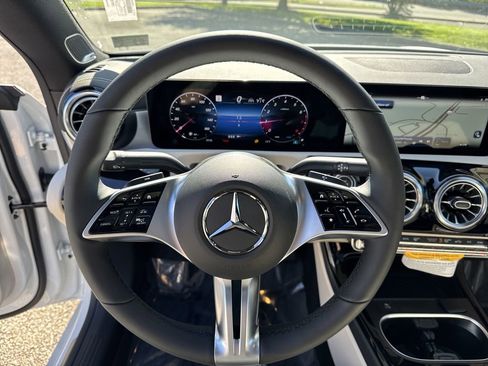 New 2026 Mercedes-Benz CLA 250 4MATIC image 19