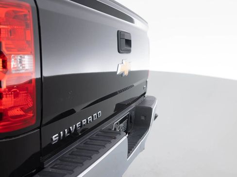 Used 2016 Chevrolet Silverado 1500 LT AWD/4WD image 16