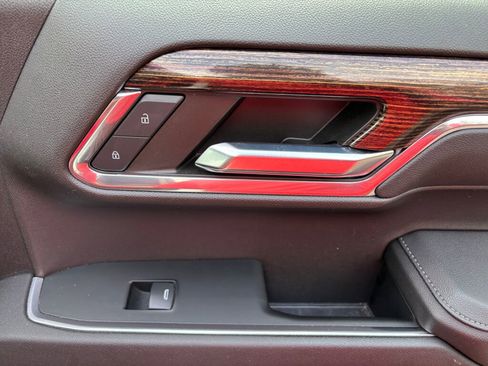 Used 2023 GMC Sierra 1500 Elevation image 15