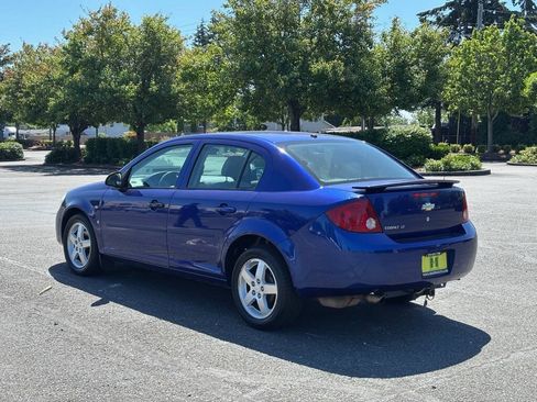 Used 2007 Chevrolet Cobalt LT w/ Preferred Equipment Group FWD image 3