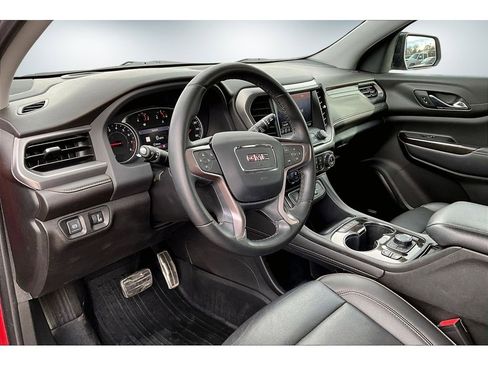 Used 2023 GMC Acadia AT4 image 17