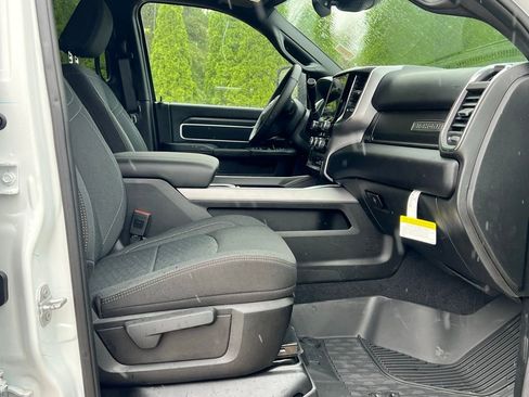 New 2025 RAM 2500 Big Horn image 32