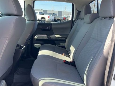 Used 2023 Toyota Tacoma SR5 w/ Technology Package AWD/4WD image 30