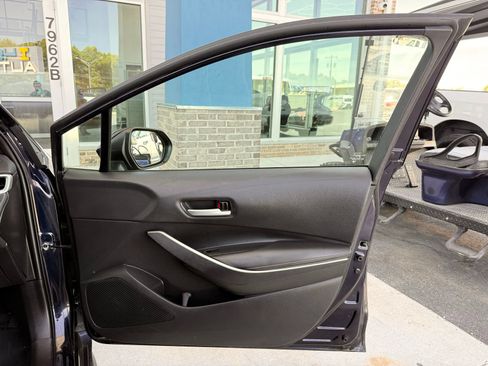 Used 2023 Toyota Corolla SE w/ SE Premium Package FWD image 27