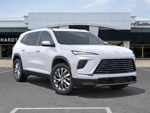 Used 2026 Buick Enclave Preferred w/ LPO, All-Weather Package image 9