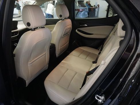 Used 2024 Buick Encore GX Avenir w/ Avenir Technology Package image 24