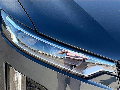 Certified 2023 Cadillac XT6 Sport w/ LPO, ONYX Package image 30