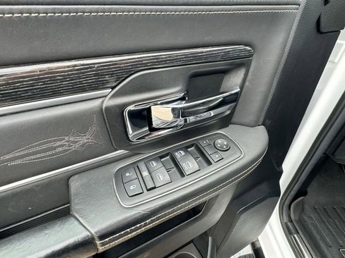 Used 2014 RAM 2500 Limited image 26