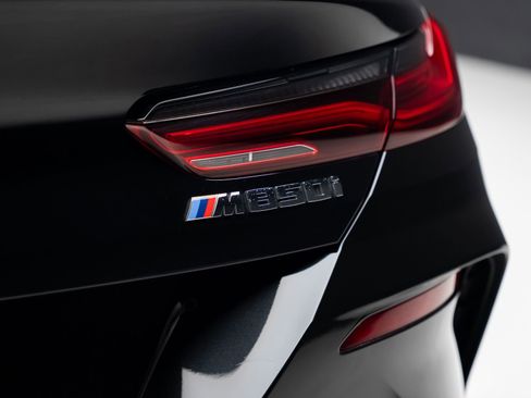 Used 2023 BMW M850i xDrive Convertible w/ M Sport Professional Package AWD/4WD image 33