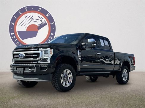 Used 2020 Ford F250 Platinum w/ FX4 Off-Road Package image 1