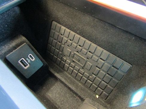 Used 2023 Lincoln Navigator Reserve AWD/4WD image 18