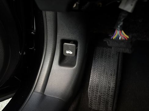 Used 2013 Honda Accord EX-L image 35