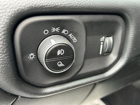New 2026 RAM 2500 Tradesman AWD/4WD image 15