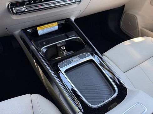 New 2026 Mercedes-Benz GLB 250 image 21
