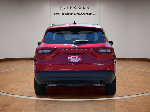 Used 2025 Ford Escape ST-Line w/ Tech Pack #1 AWD/4WD image 6