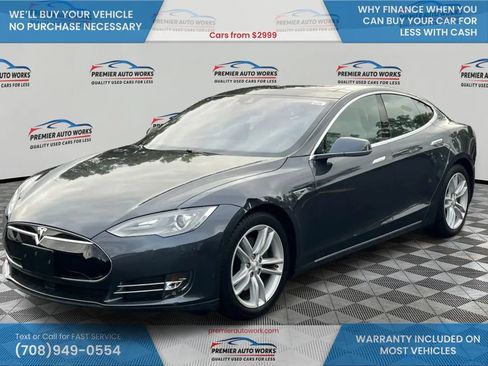 Used 2015 Tesla Model S 70D image 1