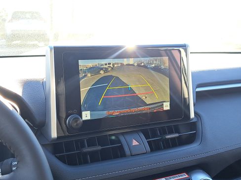 New 2025 Toyota RAV4 XLE image 23