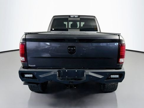 Used 2017 RAM 2500 Laramie w/ Sport Appearance Group AWD/4WD image 6