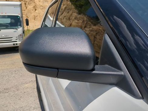 New 2025 Ford Explorer Active w/ Active Comfort Package image 20