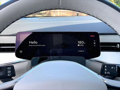 Used 2025 Volvo EX90 Ultra AWD/4WD image 22