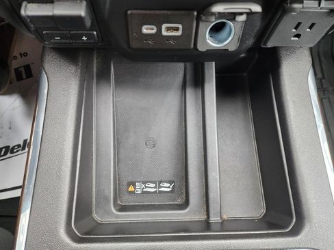 Certified 2022 GMC Sierra 1500 SLT w/ SLT Premium Plus Package image 55