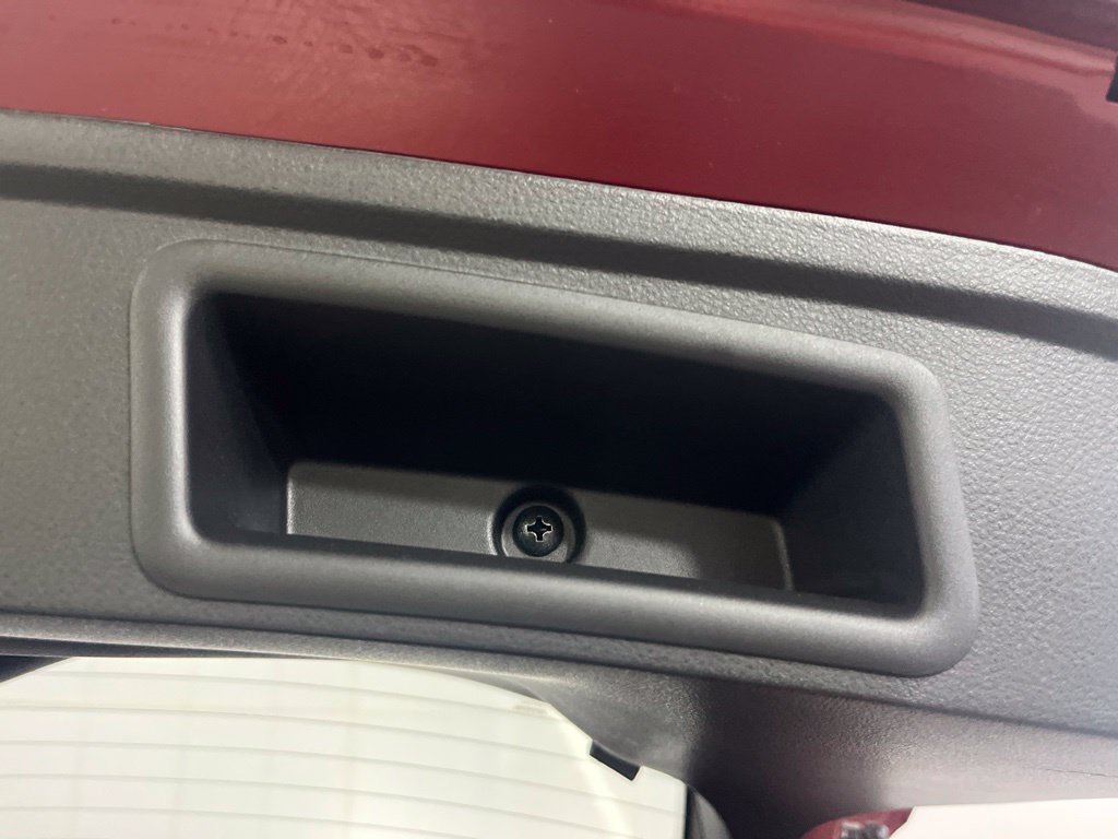 Used 2022 Nissan Rogue Sport SV AWD/4WD image 14