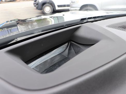 Used 2025 BMW X7 xDrive40i image 71