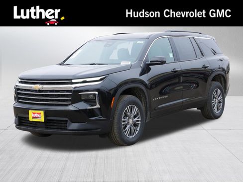 New 2026 Chevrolet Traverse LT w/ Driver Confidence Package image 1