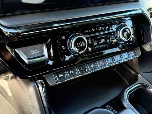 Certified 2024 GMC Sierra 1500 AT4X image 13