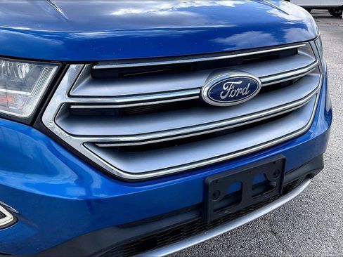 Used 2018 Ford Edge SEL image 34