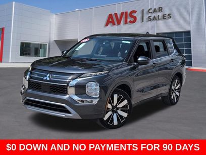 Used 2025 Mitsubishi Outlander SE